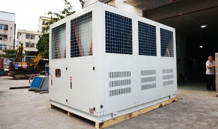 工業(yè)冷水機(jī)如何選擇？ 冷凍機(jī)應(yīng)用于哪些地方？